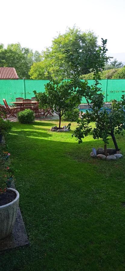 Villa Las Palmeras Аренас де Сан Педро Екстериор снимка