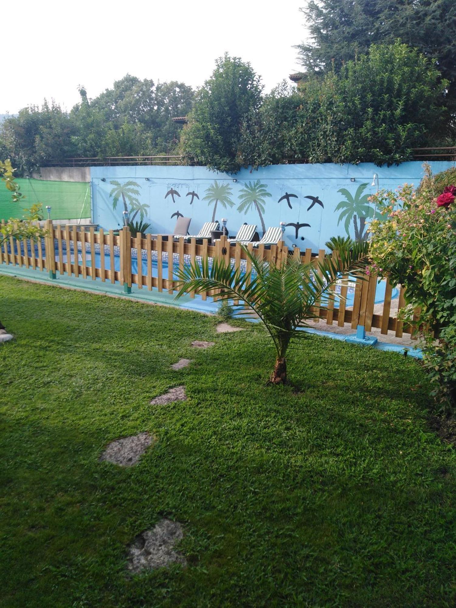 Villa Las Palmeras Аренас де Сан Педро Екстериор снимка